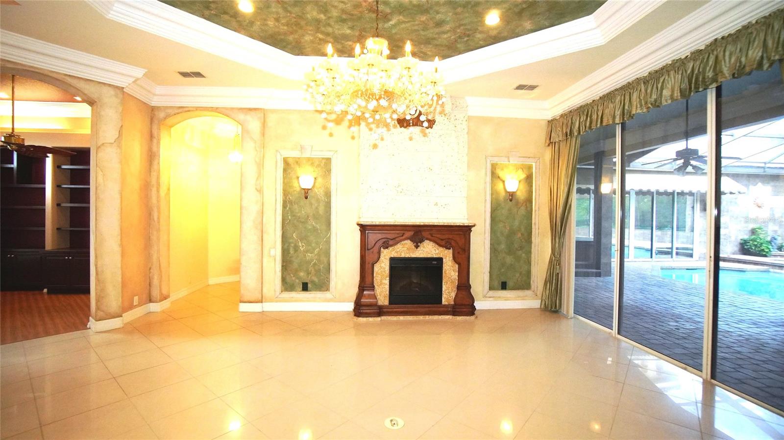 9460 BEARFOOT TRL, WEEKI WACHEE, FL, 34613