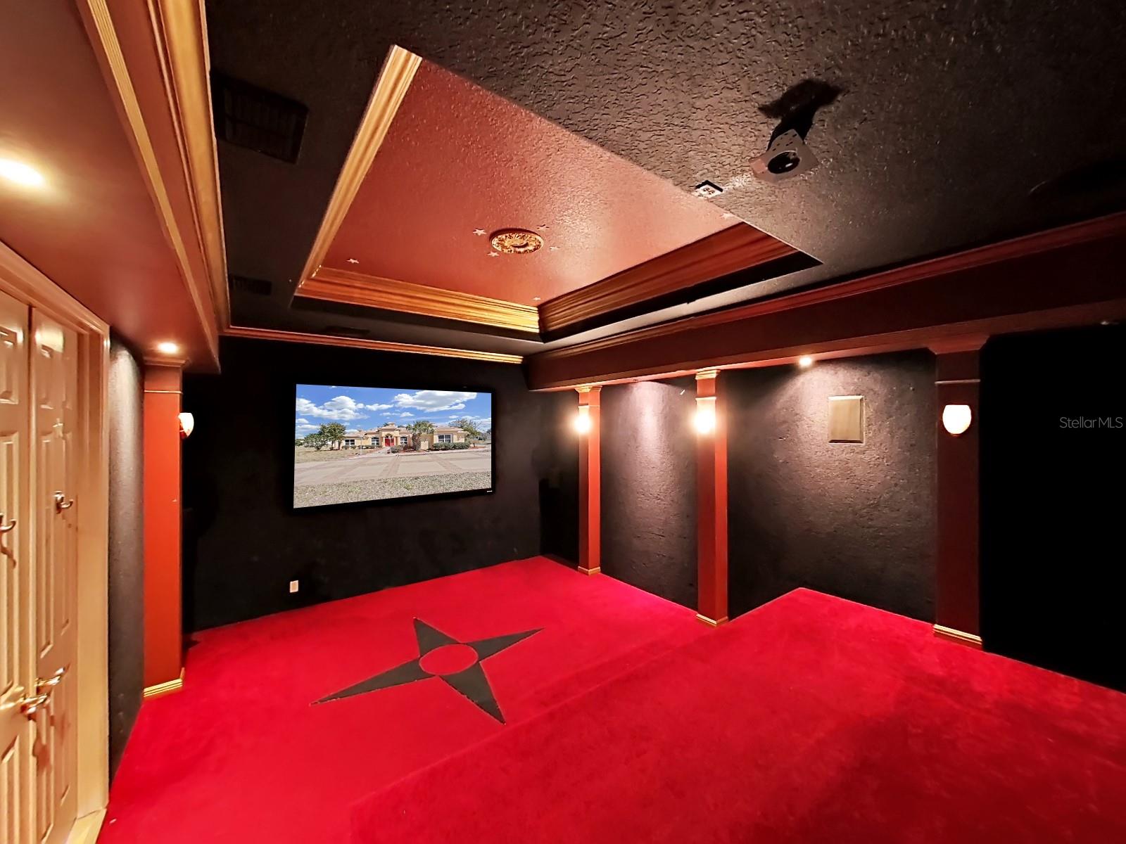 9460 BEARFOOT TRL, WEEKI WACHEE, FL, 34613