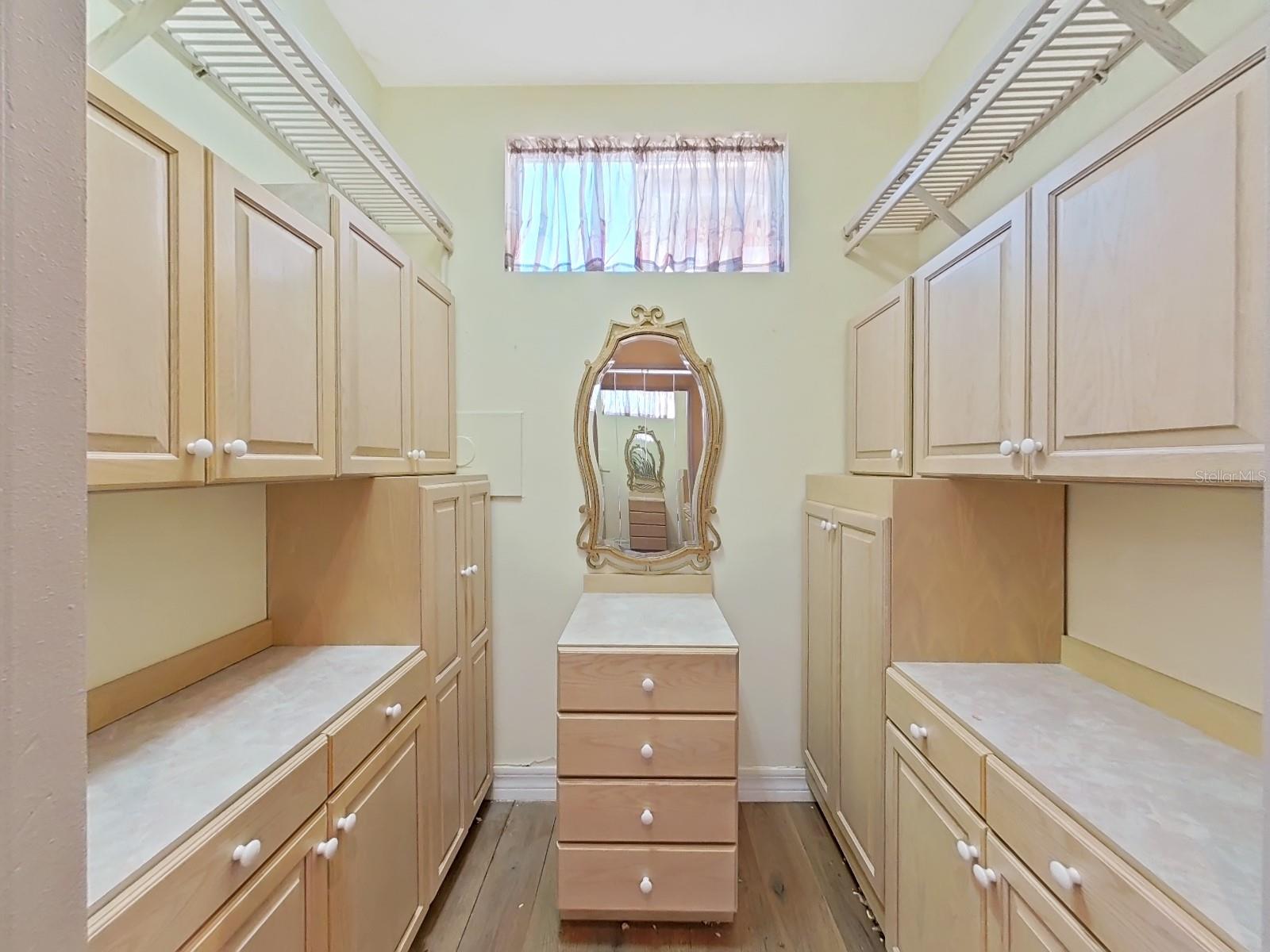 9460 BEARFOOT TRL, WEEKI WACHEE, FL, 34613