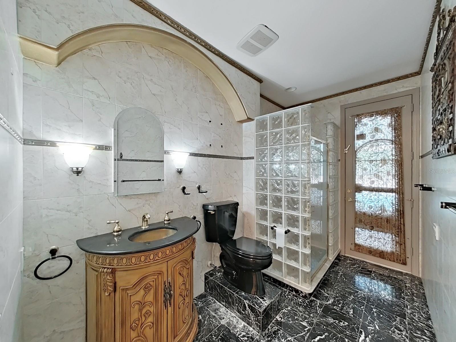 9460 BEARFOOT TRL, WEEKI WACHEE, FL, 34613