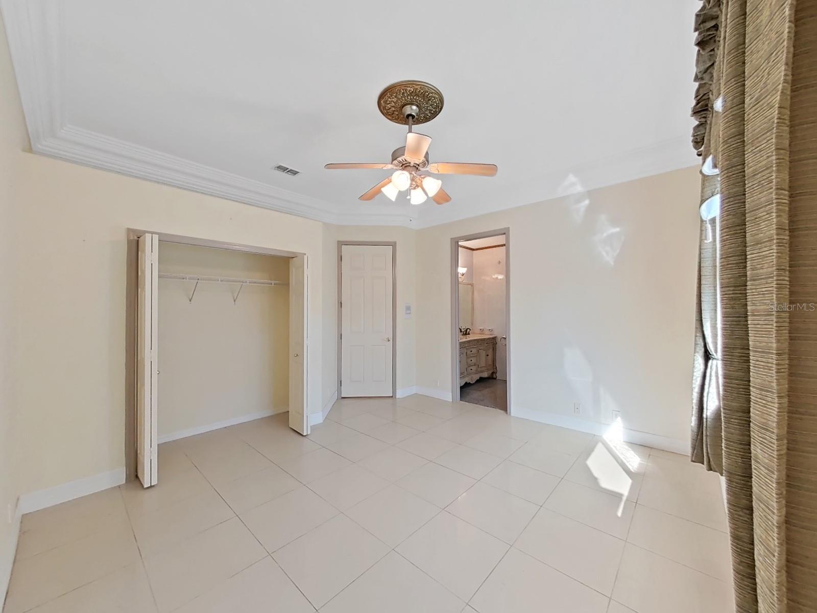 9460 BEARFOOT TRL, WEEKI WACHEE, FL, 34613