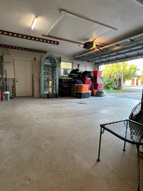 571 JOHNS PASS AVE, MADEIRA BEACH, FL, 33708
