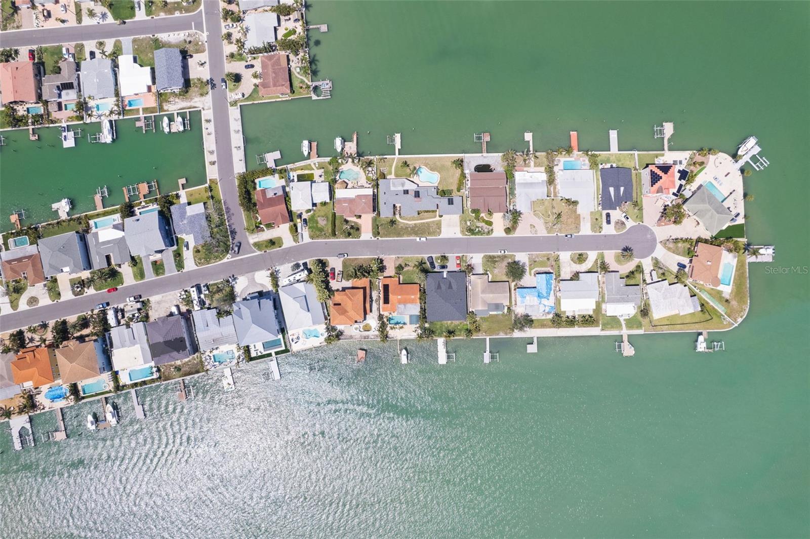 571 JOHNS PASS AVE, MADEIRA BEACH, FL, 33708
