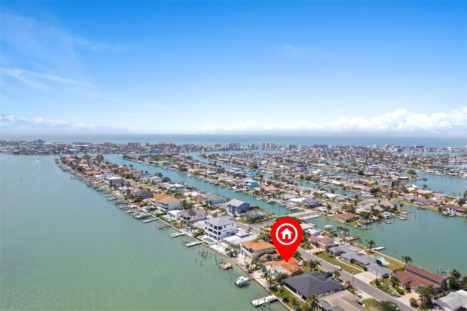 571 JOHNS PASS AVE, MADEIRA BEACH, FL, 33708