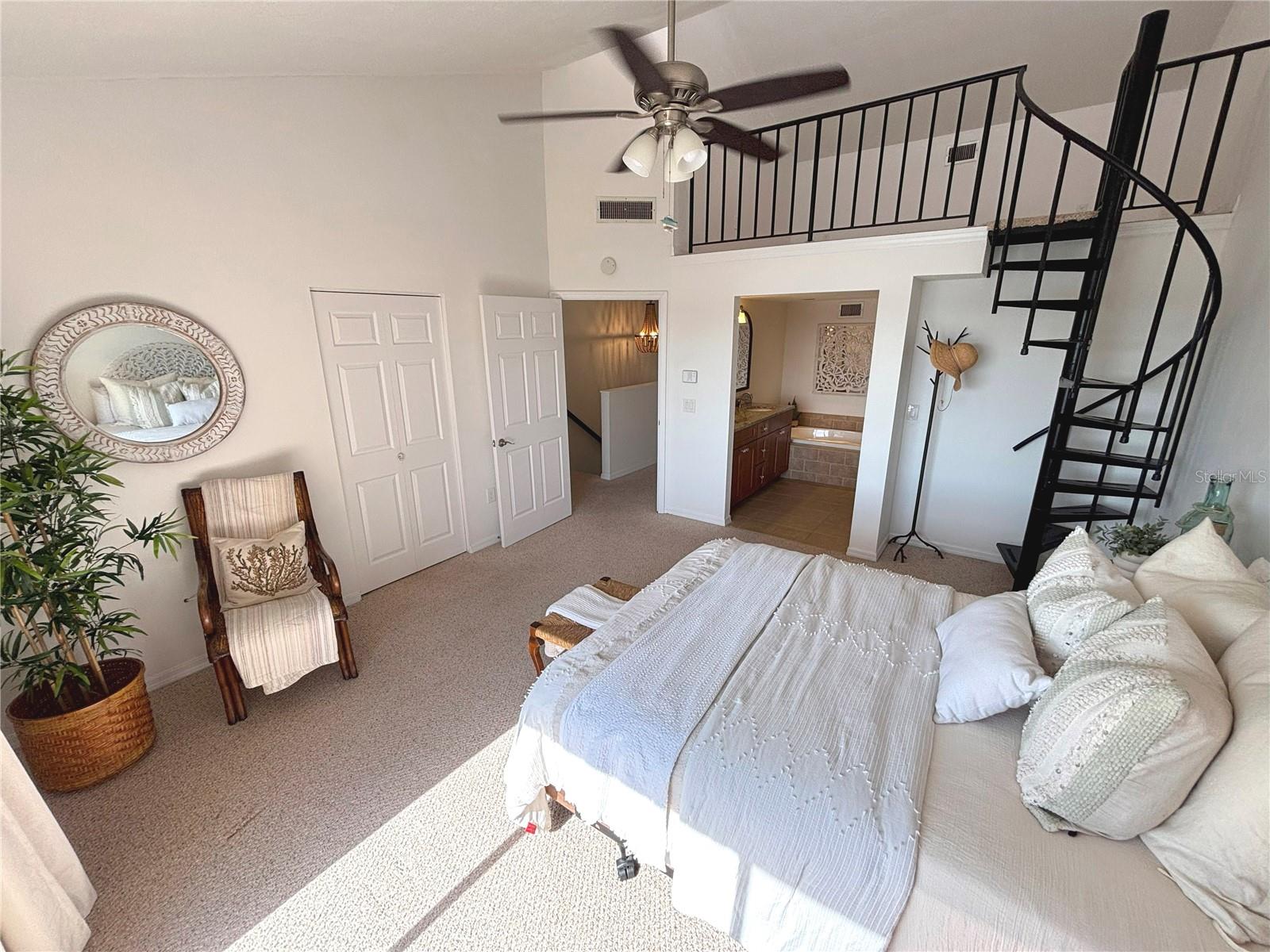 1720 LIGHTHOUSE TER S #8, SOUTH PASADENA, FL, 33707