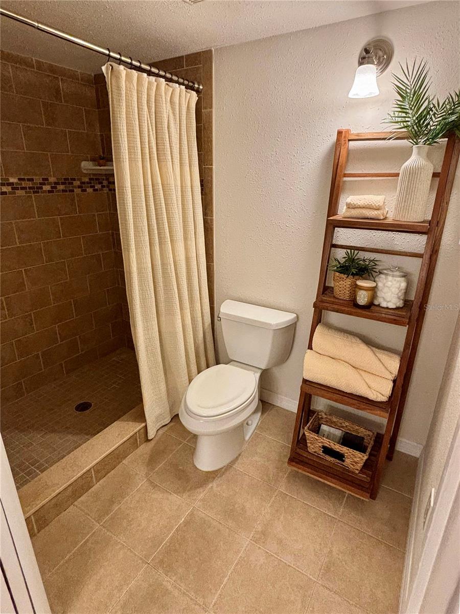 1720 LIGHTHOUSE TER S #8, SOUTH PASADENA, FL, 33707