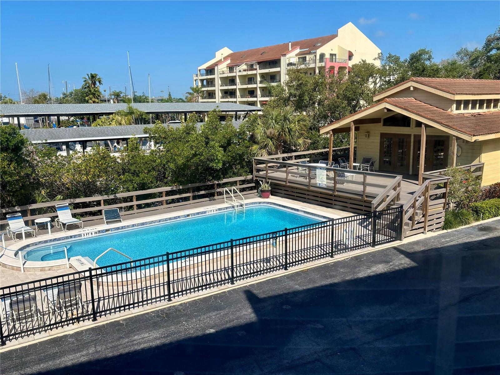 1720 LIGHTHOUSE TER S #8, SOUTH PASADENA, FL, 33707