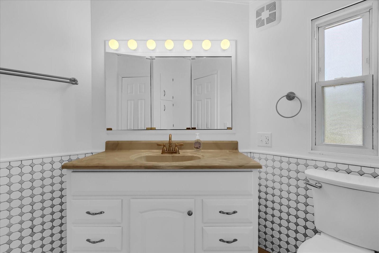 220 PALMER PARK LN, DAVENPORT, FL, 33897