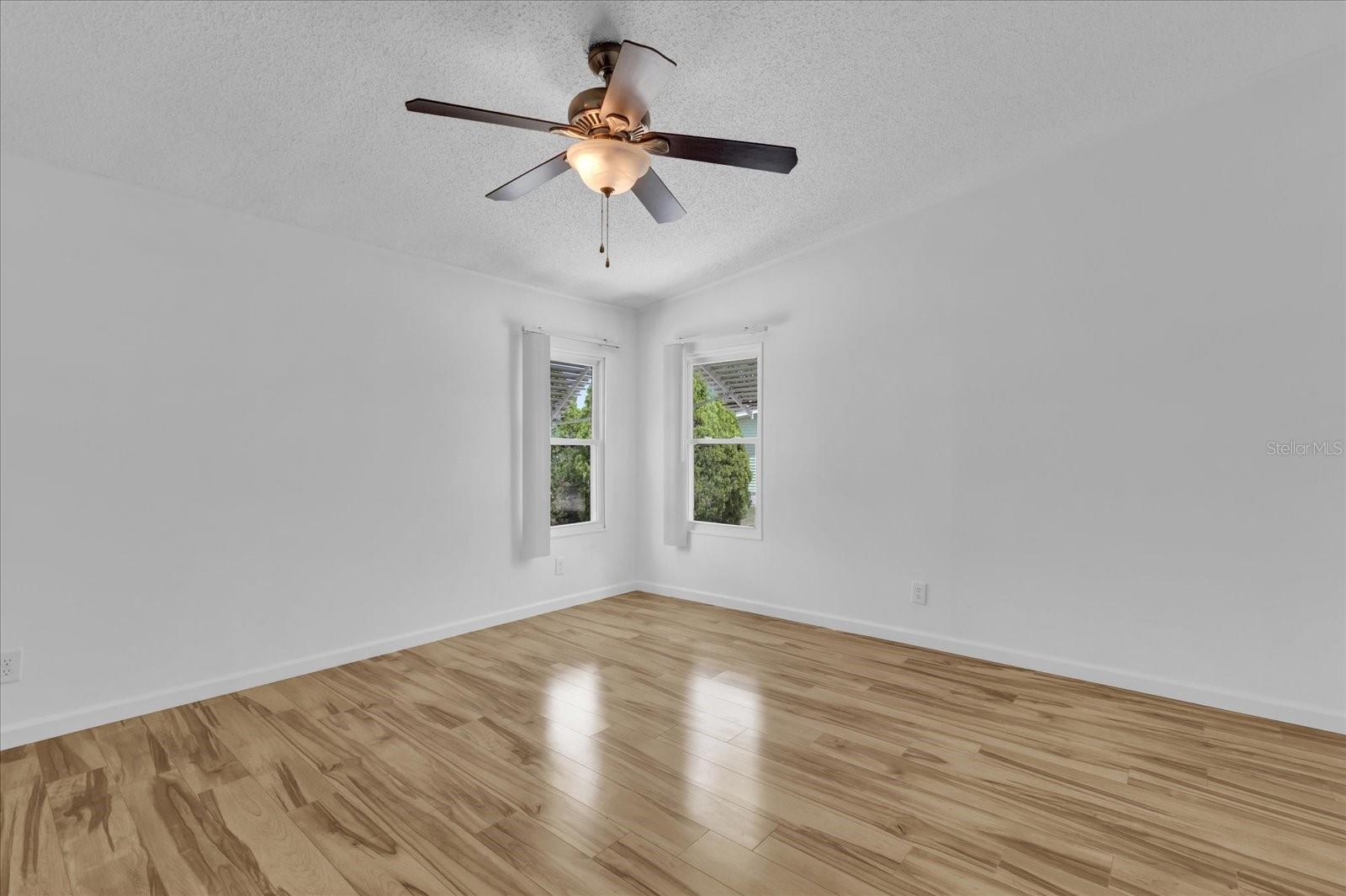 220 PALMER PARK LN, DAVENPORT, FL, 33897