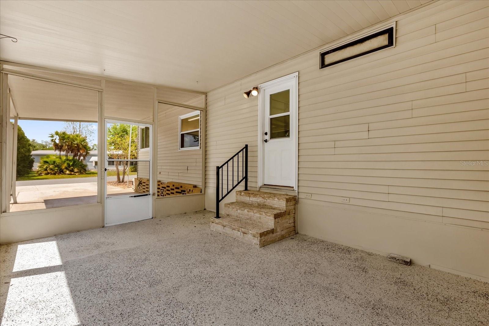 220 PALMER PARK LN, DAVENPORT, FL, 33897
