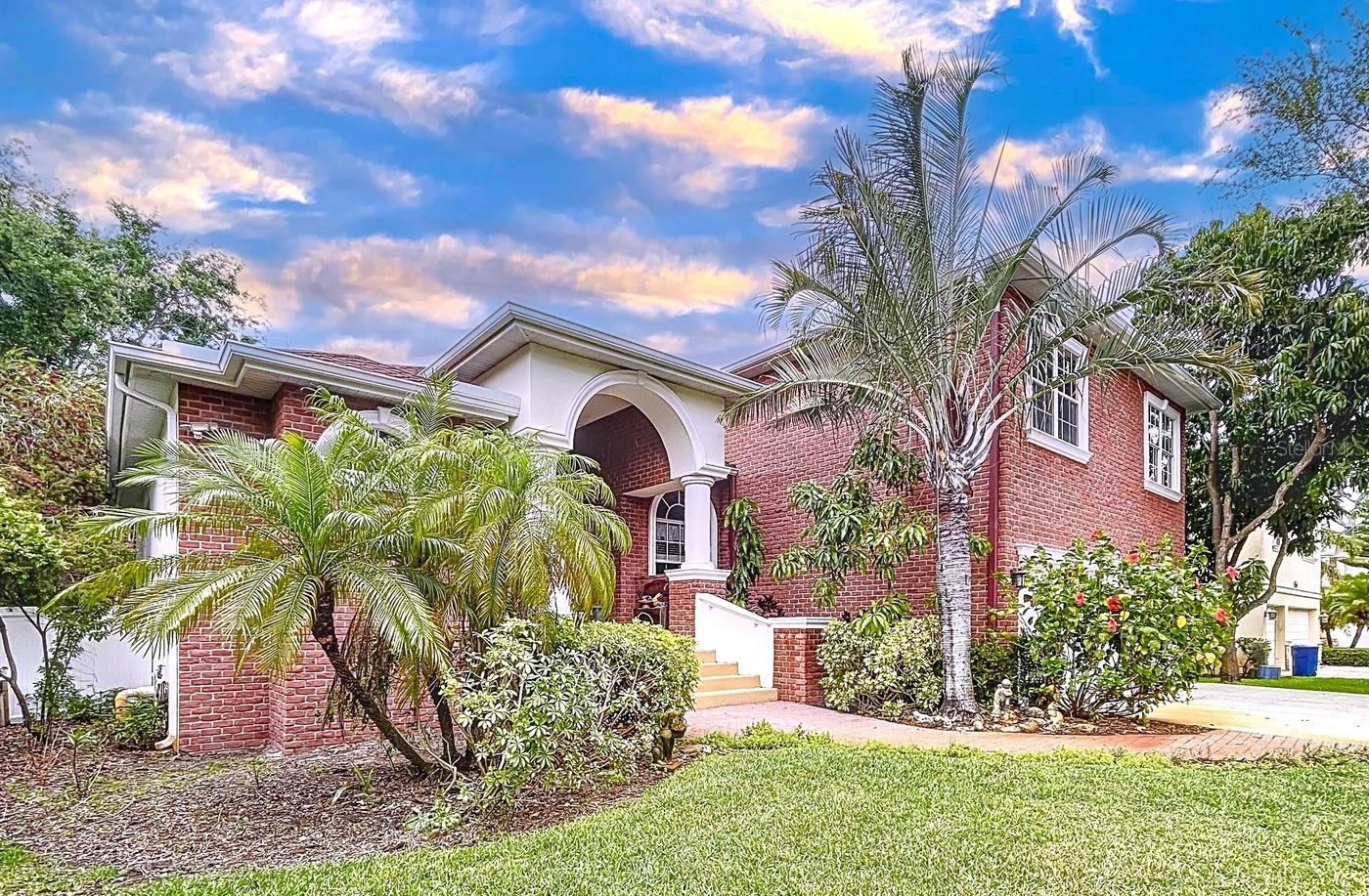 1218 CASTLE TER, TARPON SPRINGS, FL, 34689