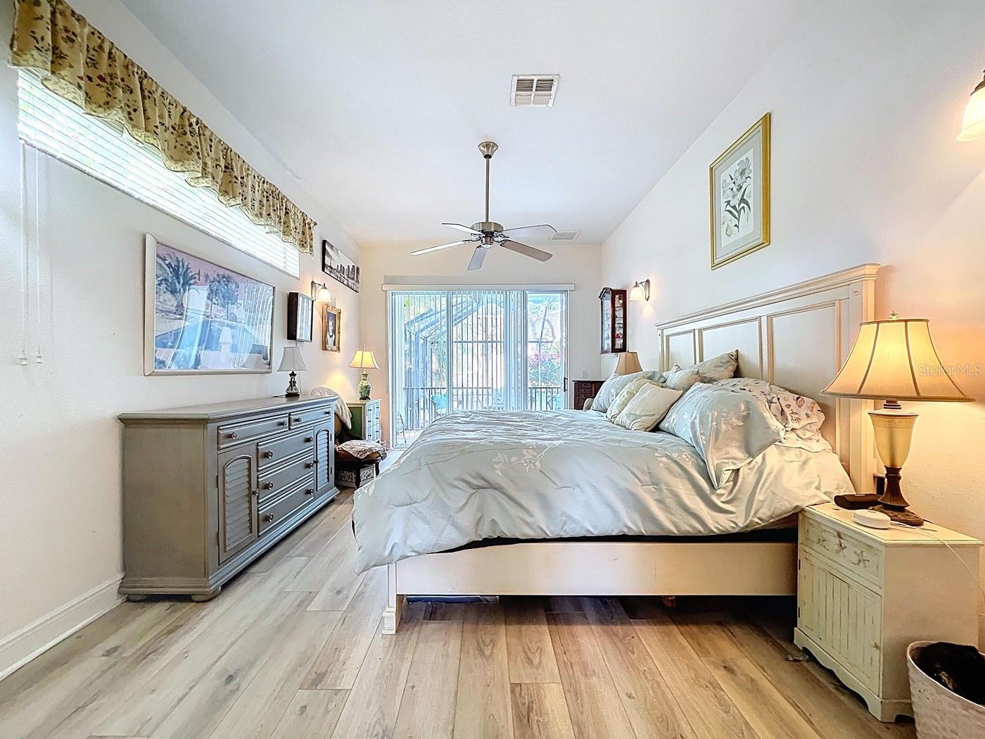 1218 CASTLE TER, TARPON SPRINGS, FL, 34689
