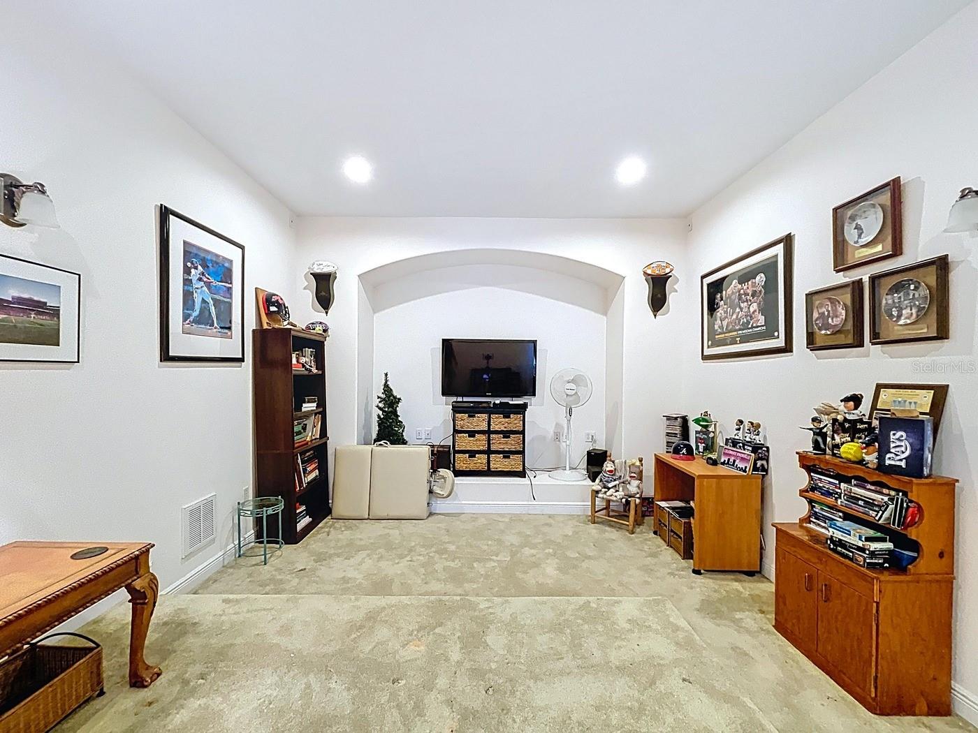 1218 CASTLE TER, TARPON SPRINGS, FL, 34689