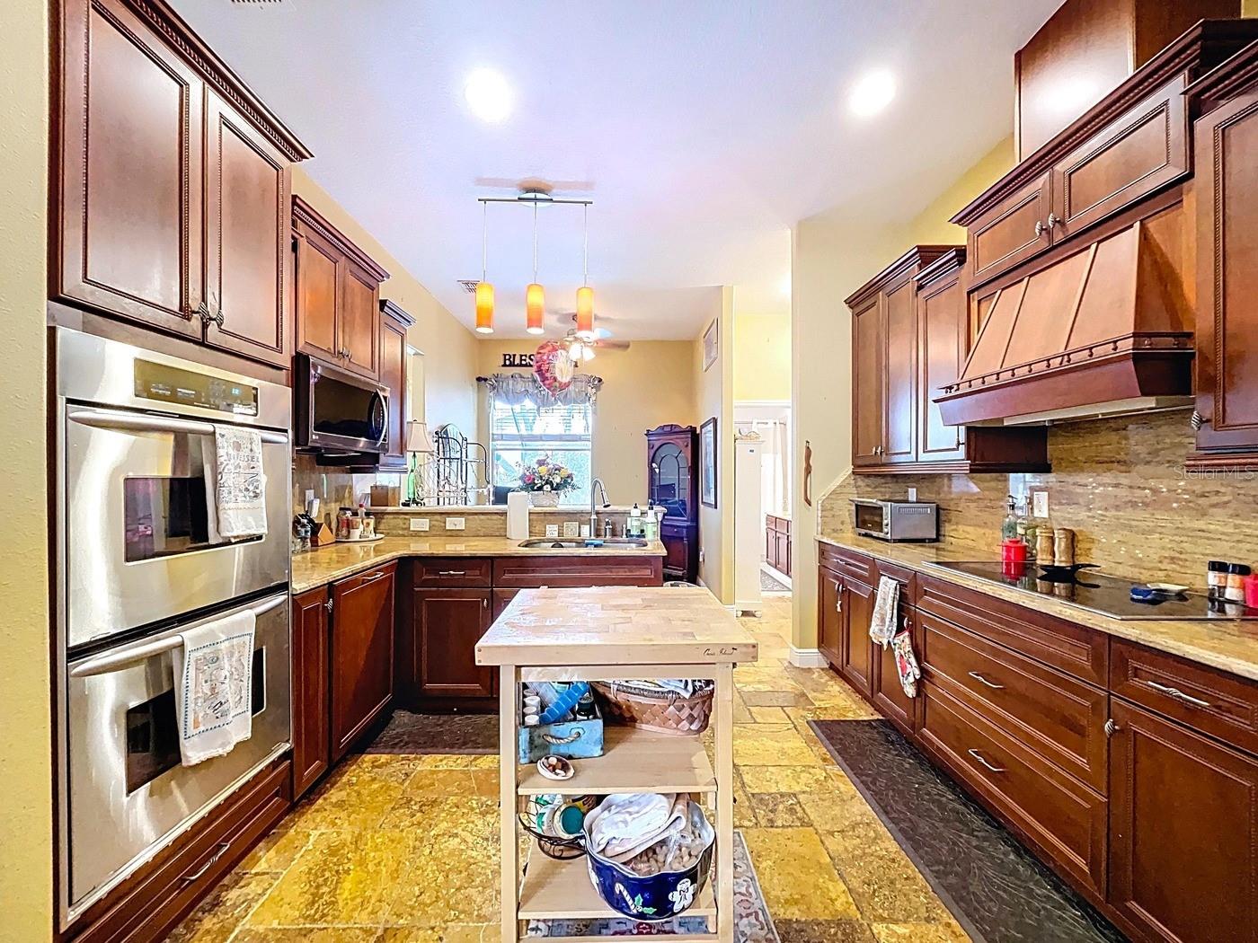 1218 CASTLE TER, TARPON SPRINGS, FL, 34689