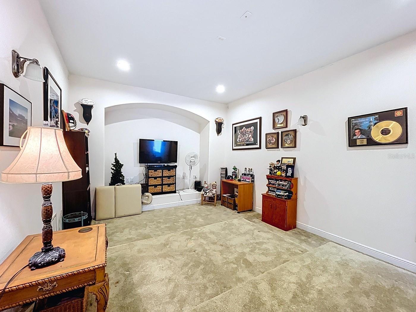 1218 CASTLE TER, TARPON SPRINGS, FL, 34689