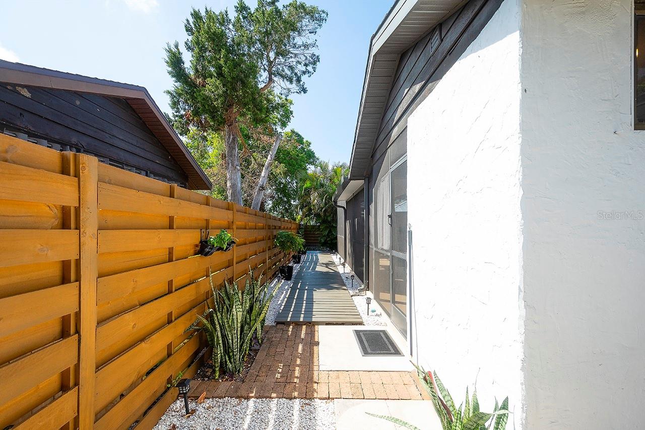 2224 EUGENE ST, SARASOTA, FL, 34231