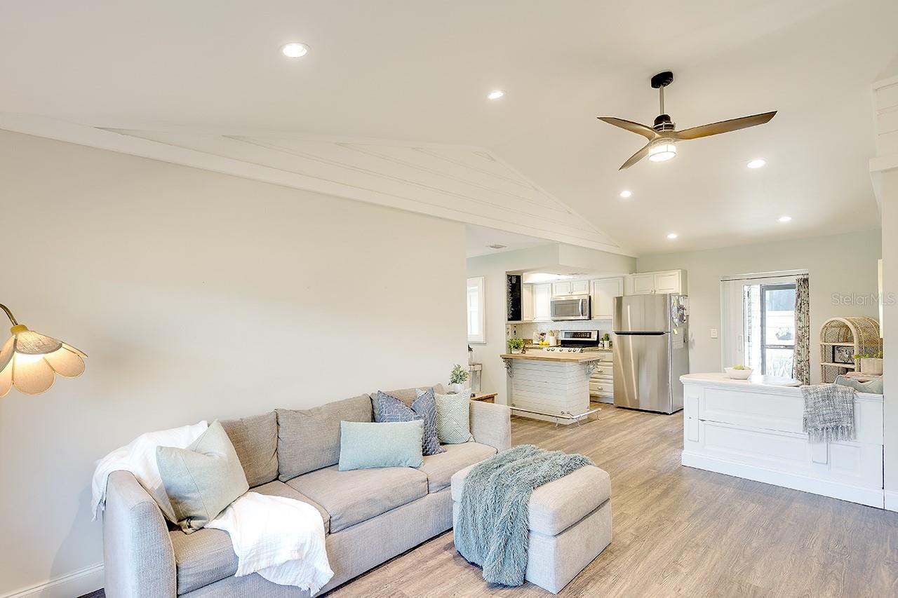 2224 EUGENE ST, SARASOTA, FL, 34231