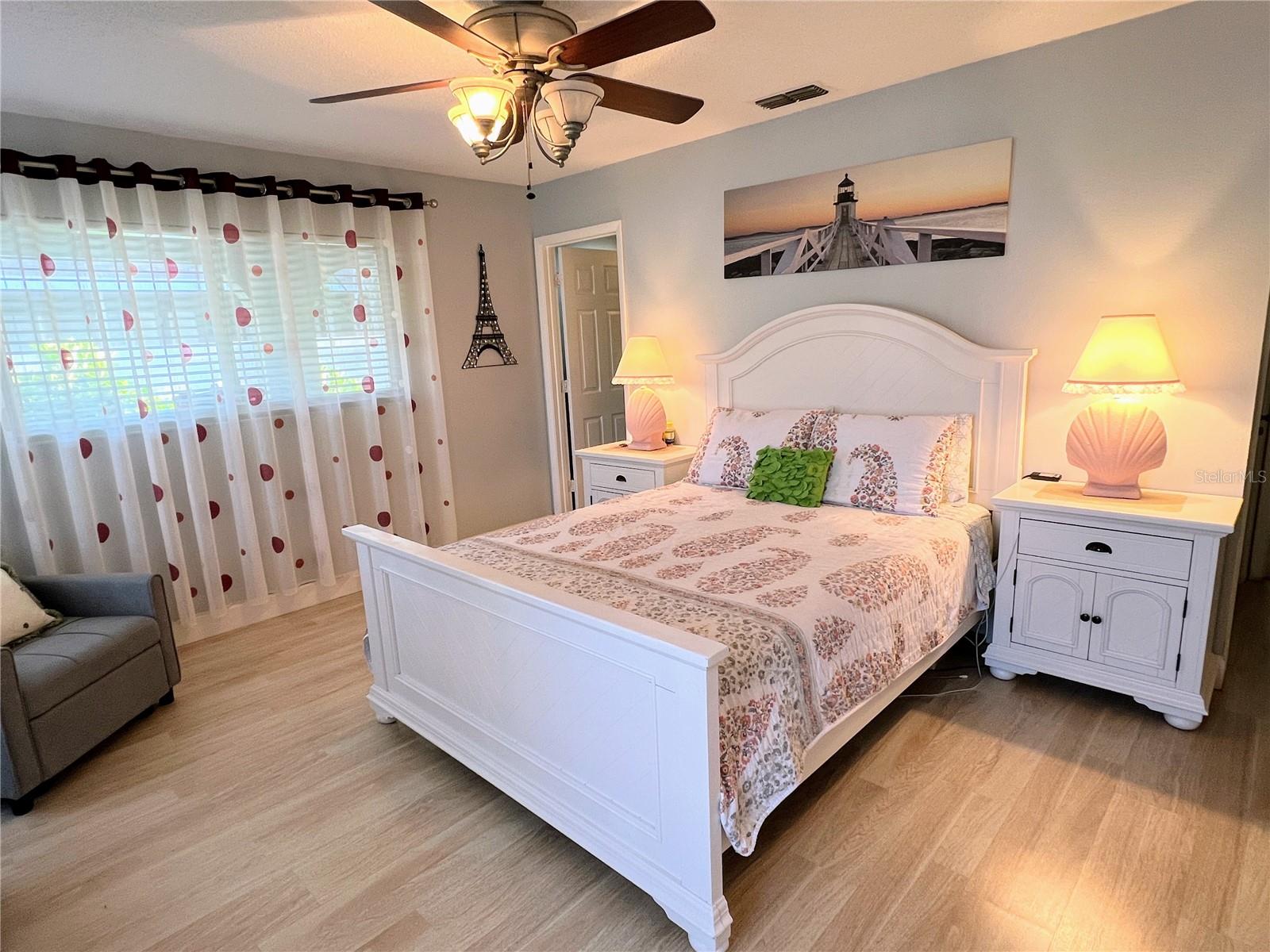 240 PATTERSON AVE, OSPREY, FL, 34229