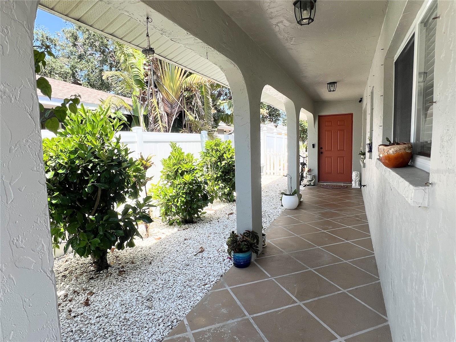 240 PATTERSON AVE, OSPREY, FL, 34229