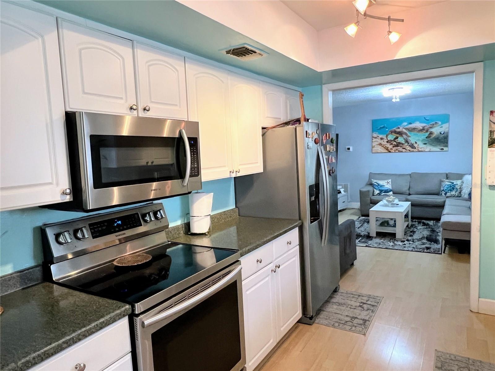 240 PATTERSON AVE, OSPREY, FL, 34229