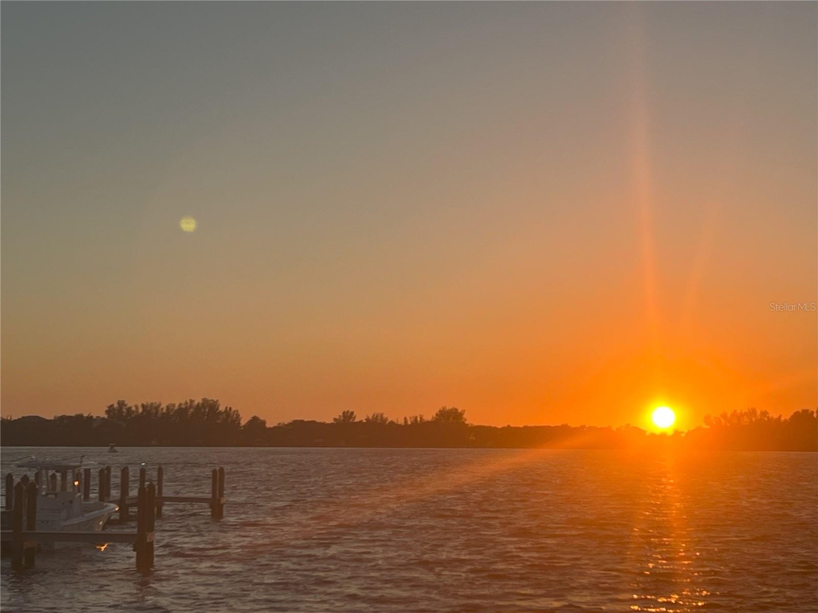 240 PATTERSON AVE, OSPREY, FL, 34229