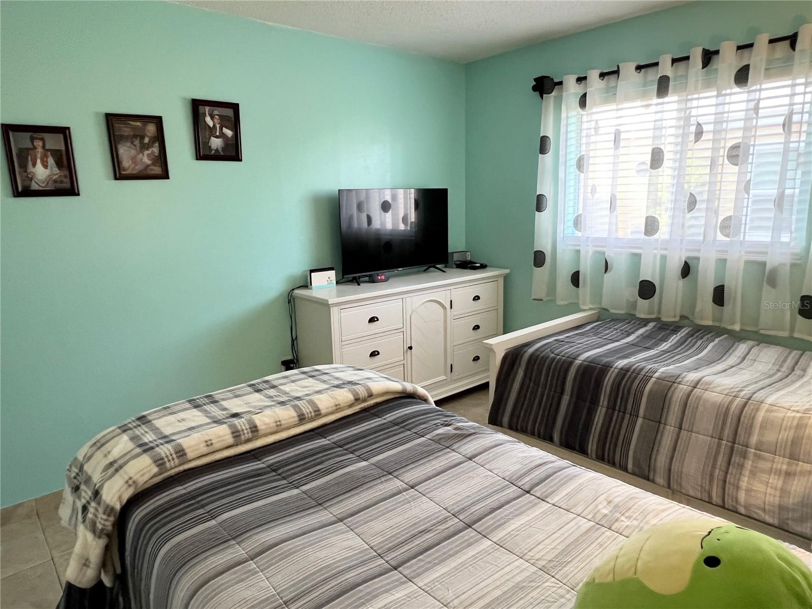 240 PATTERSON AVE, OSPREY, FL, 34229
