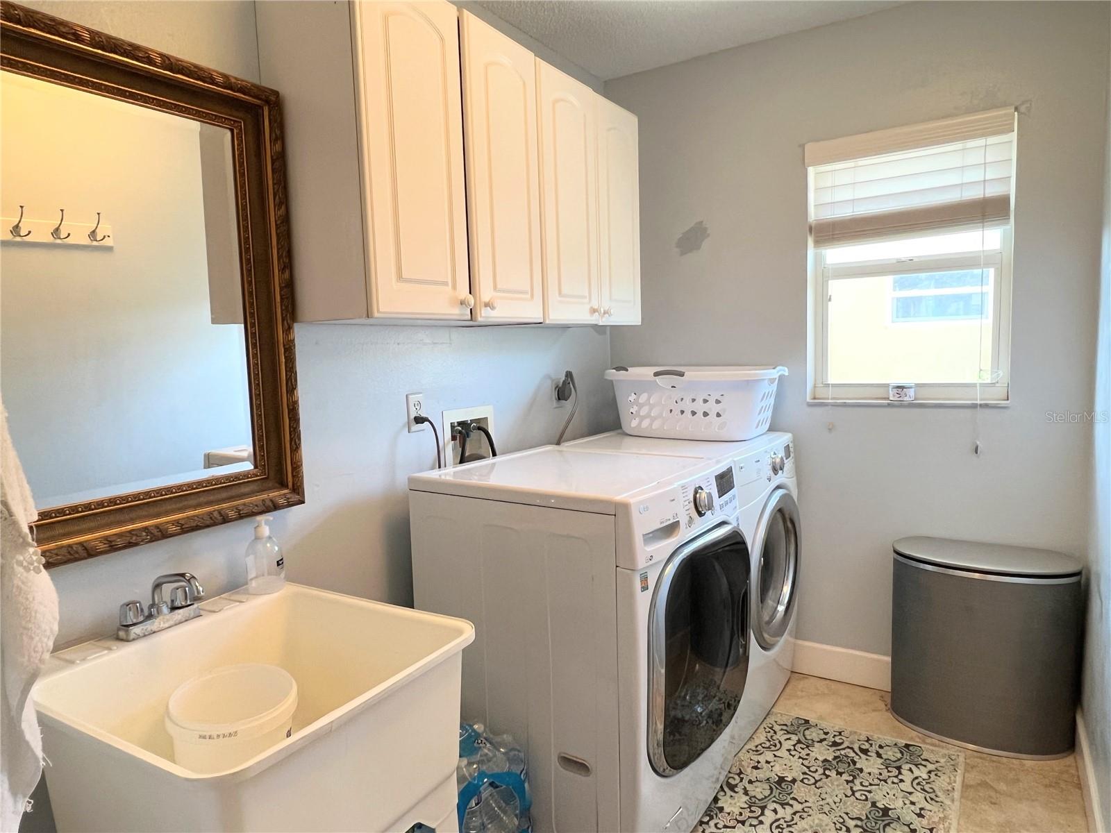240 PATTERSON AVE, OSPREY, FL, 34229