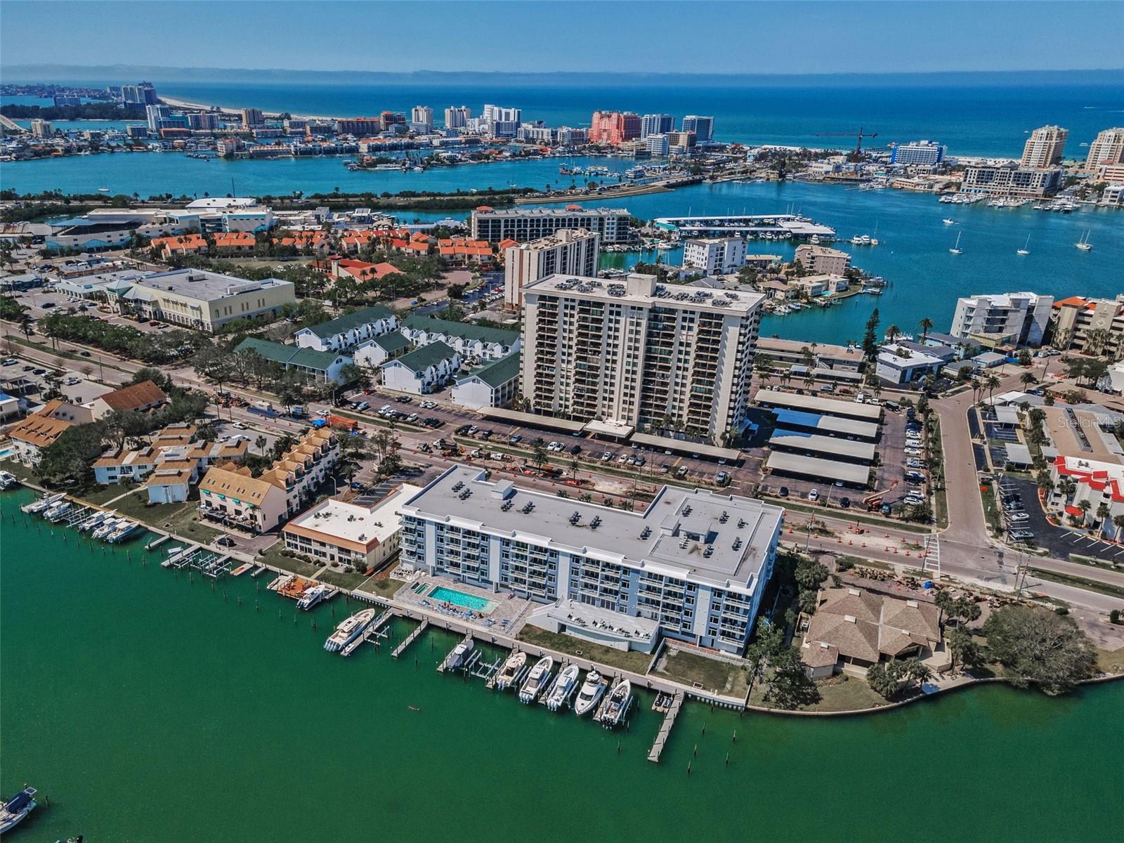 415 ISLAND WAY #205, CLEARWATER BEACH, FL, 33767