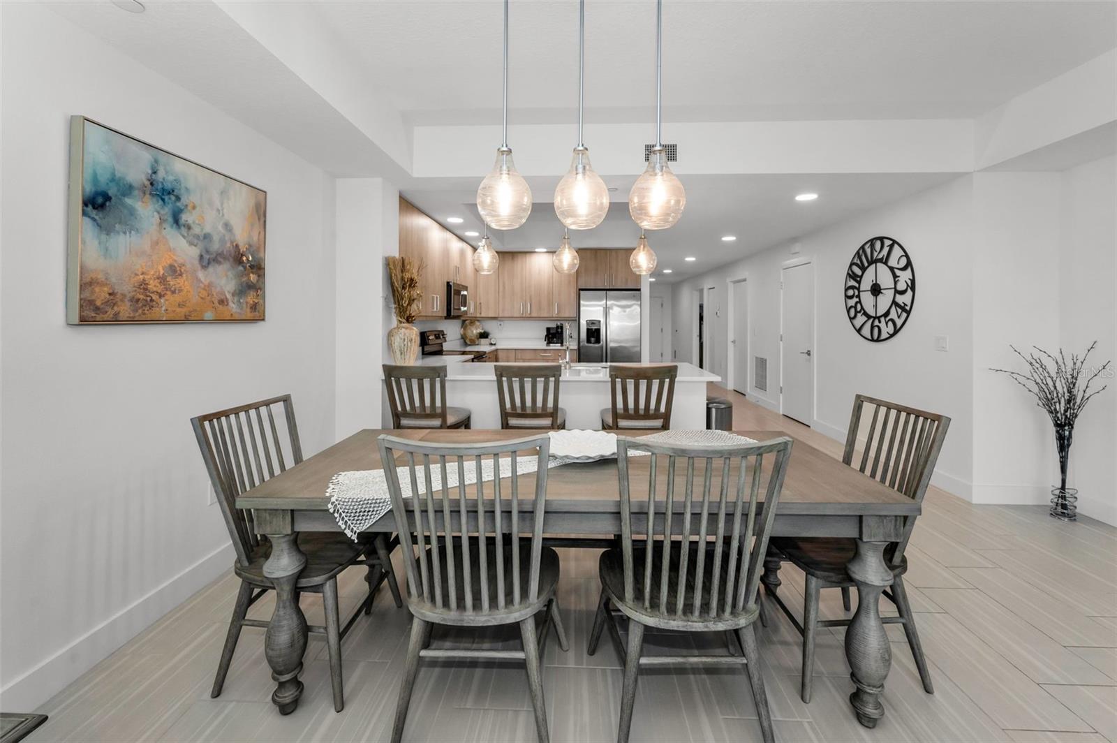 415 ISLAND WAY #205, CLEARWATER BEACH, FL, 33767