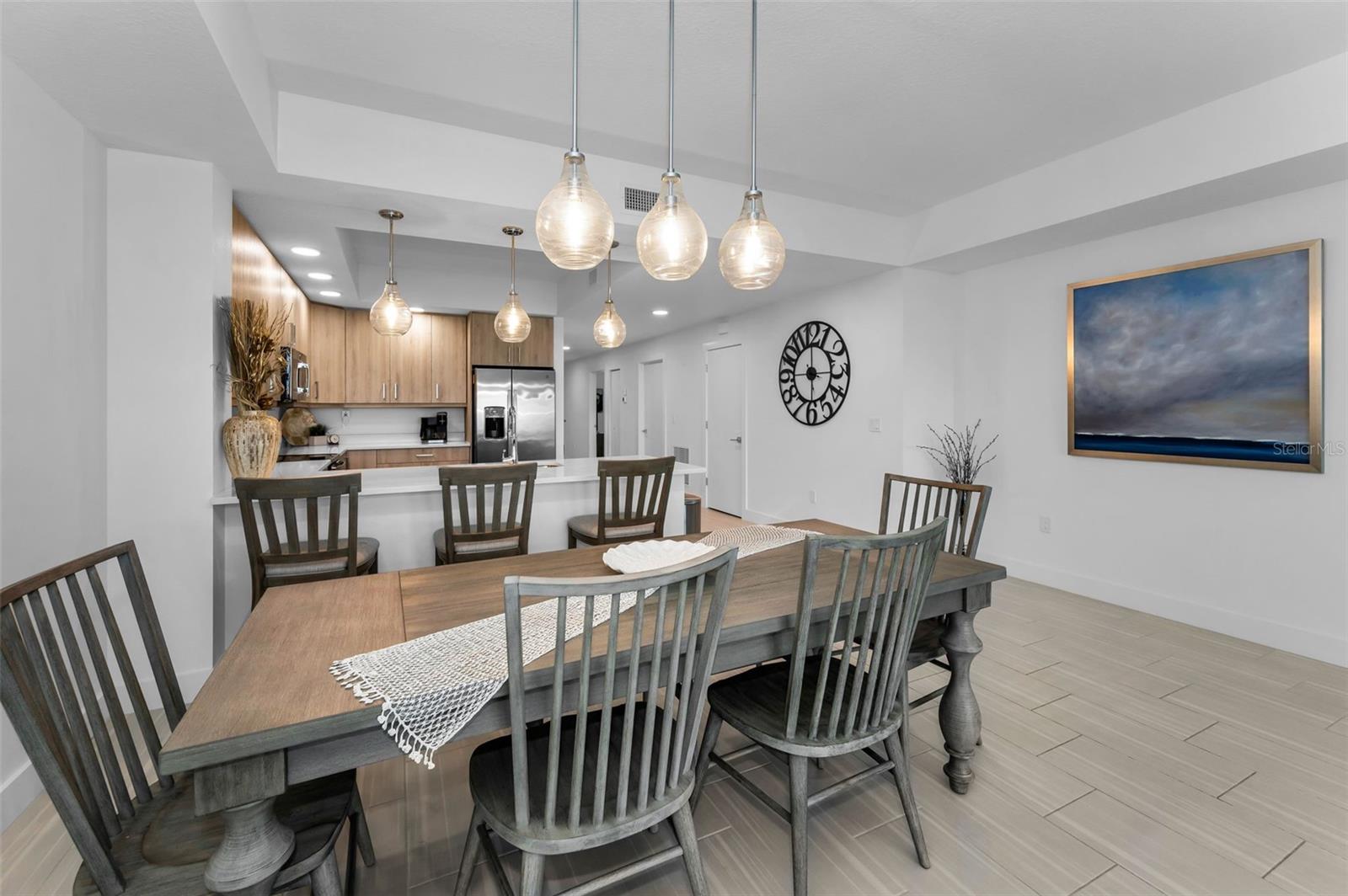 415 ISLAND WAY #205, CLEARWATER BEACH, FL, 33767