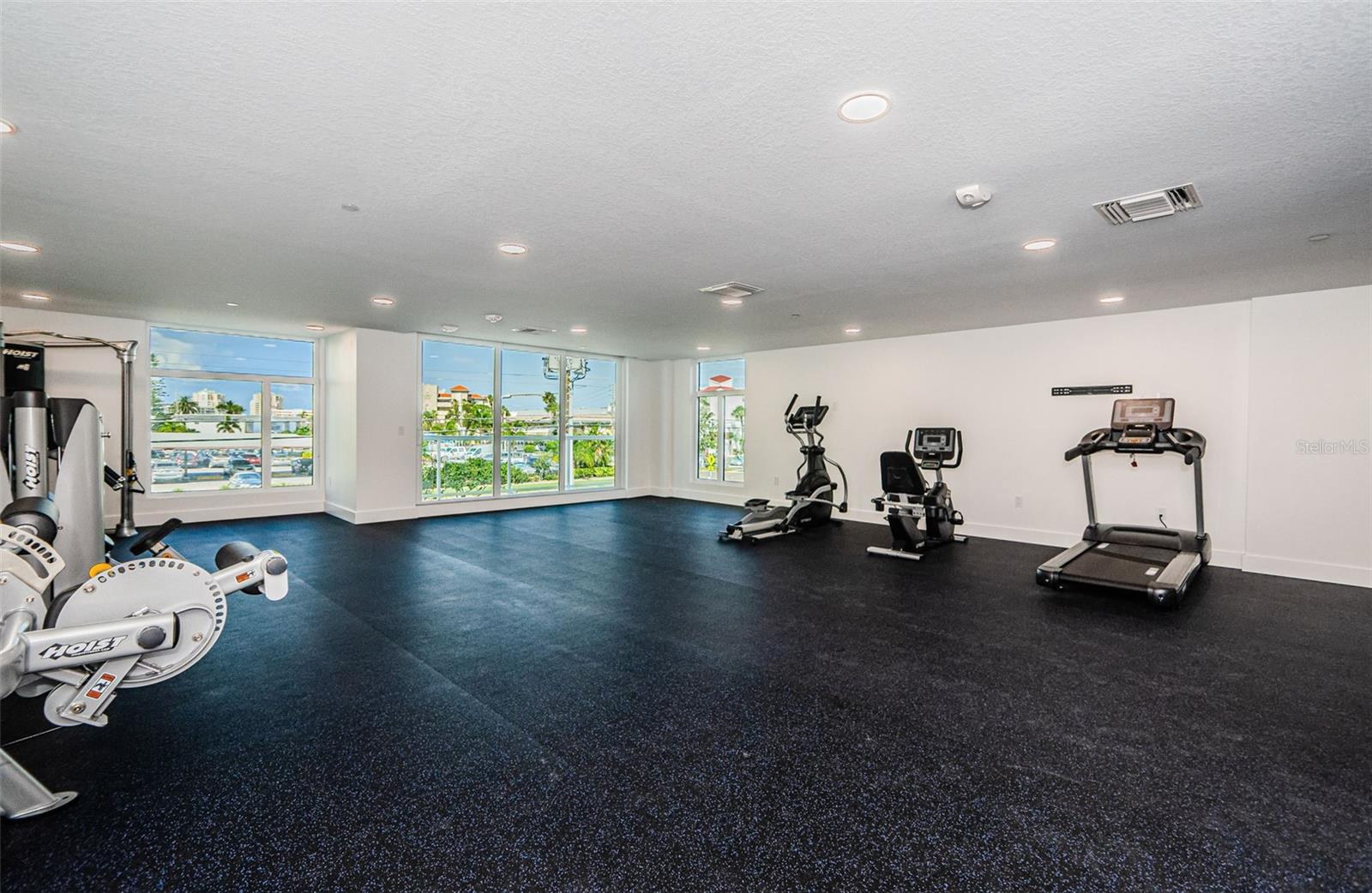 415 ISLAND WAY #205, CLEARWATER BEACH, FL, 33767