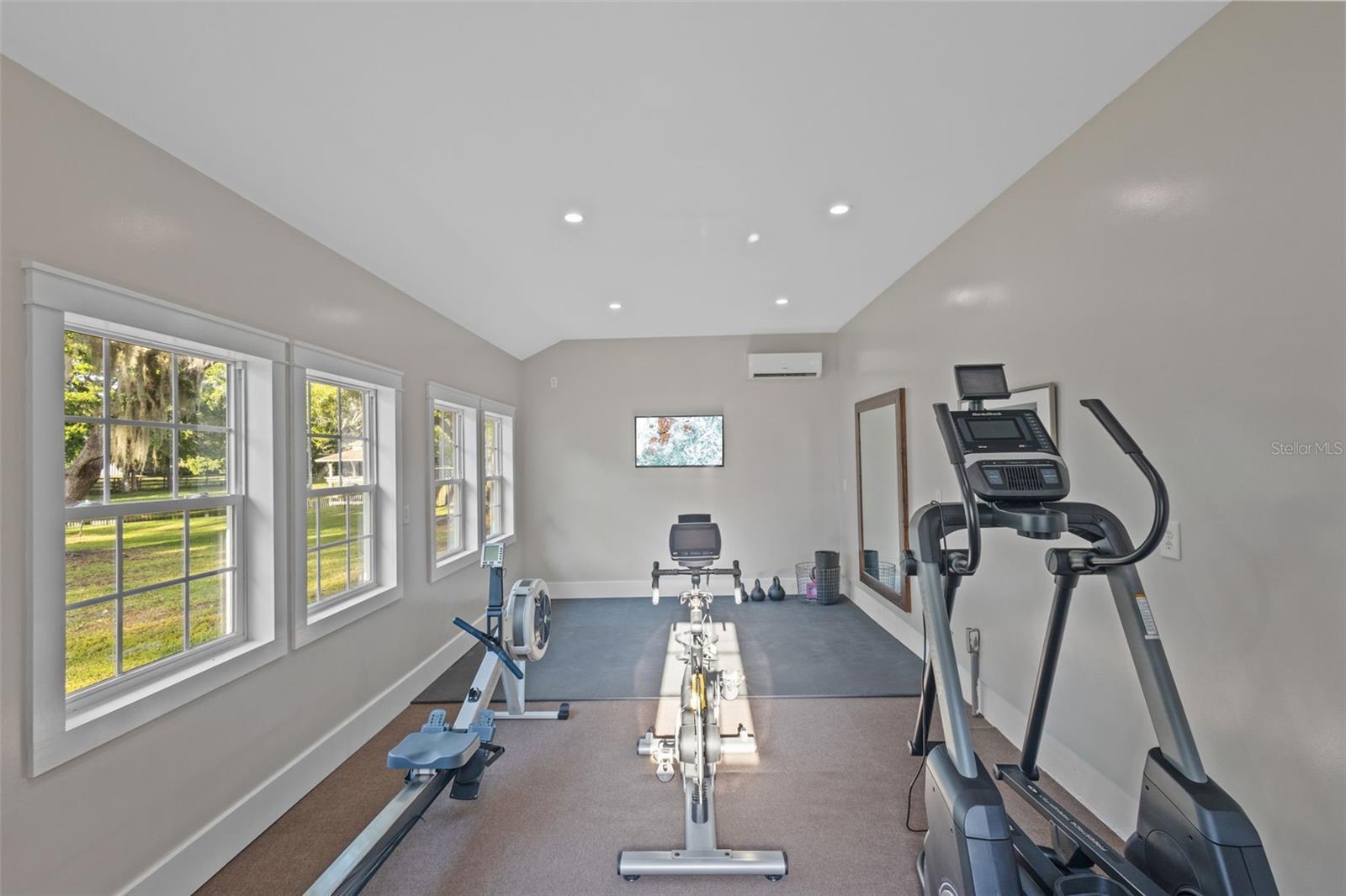 8303 DOUBLE BRANCH RD, TAMPA, FL, 33635