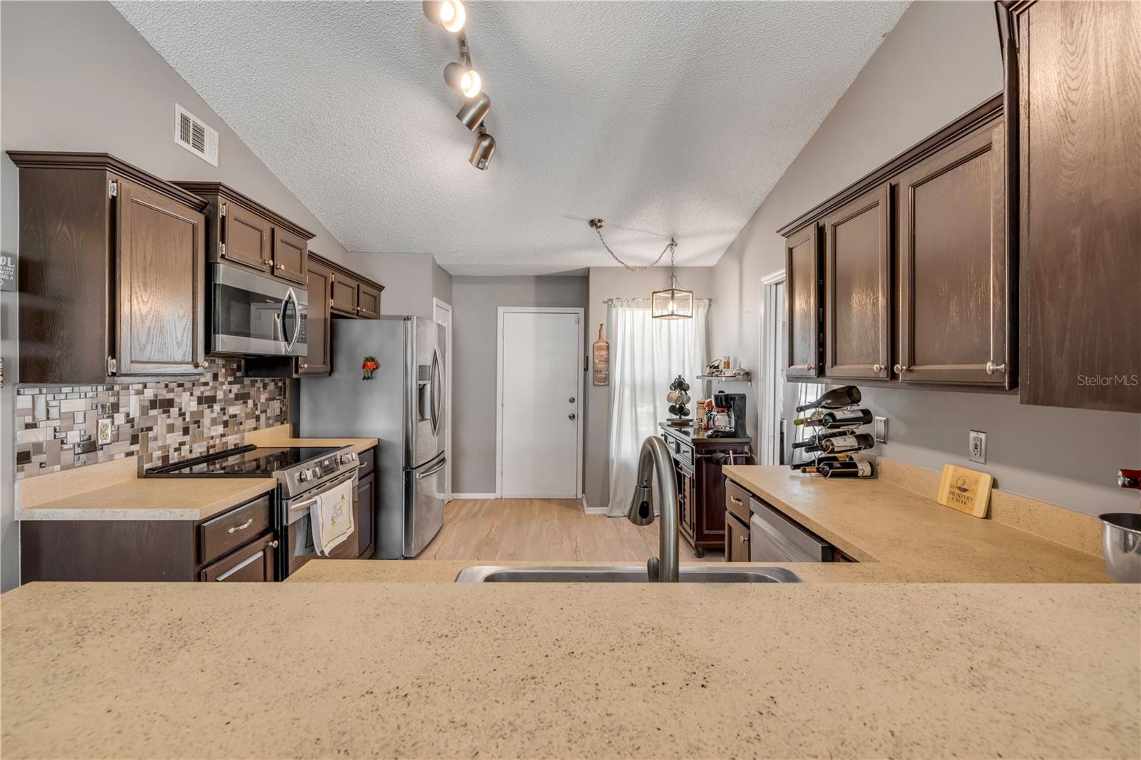 2844 EAGLE LAKE DR, ORLANDO, FL, 32837