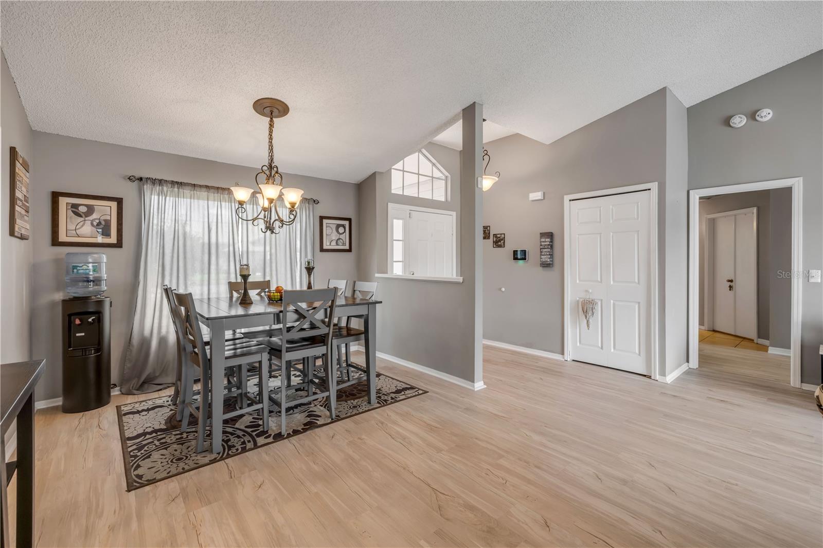 2844 EAGLE LAKE DR, ORLANDO, FL, 32837