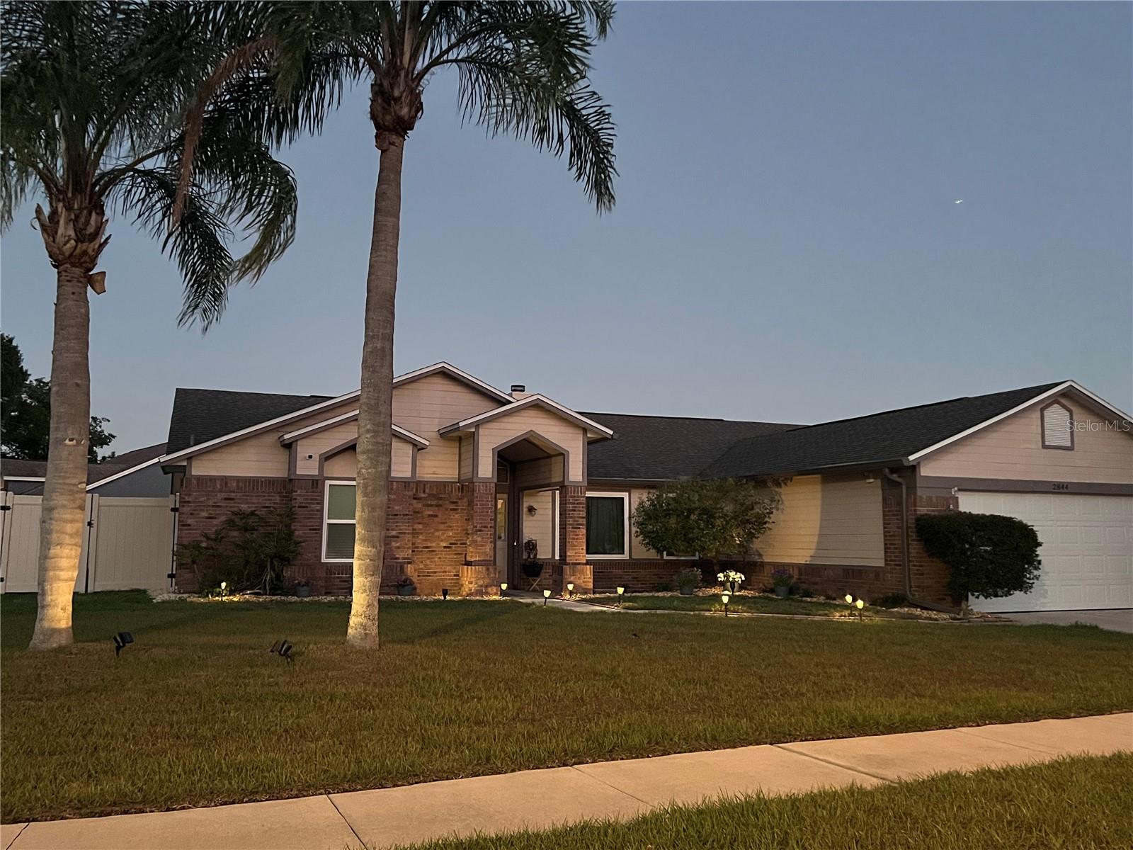 2844 EAGLE LAKE DR, ORLANDO, FL, 32837