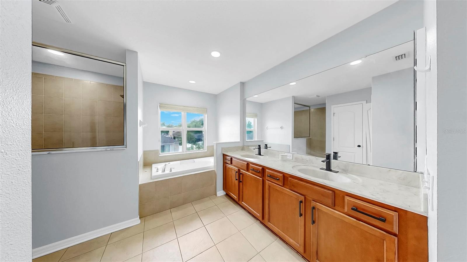 312 TAXTER RUN LN, VALRICO, FL, 33594