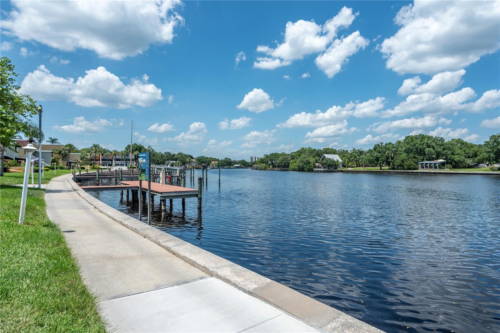 2424 W TAMPA BAY BLVD #M104, TAMPA, FL, 33607