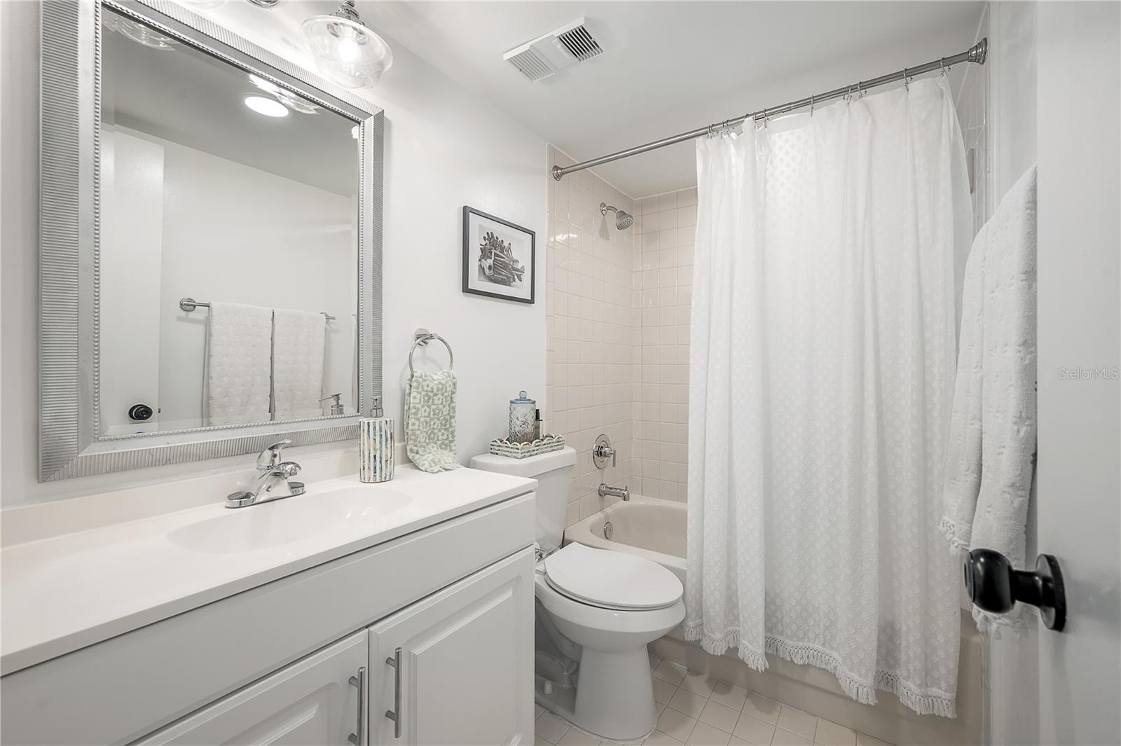 2424 W TAMPA BAY BLVD #M104, TAMPA, FL, 33607