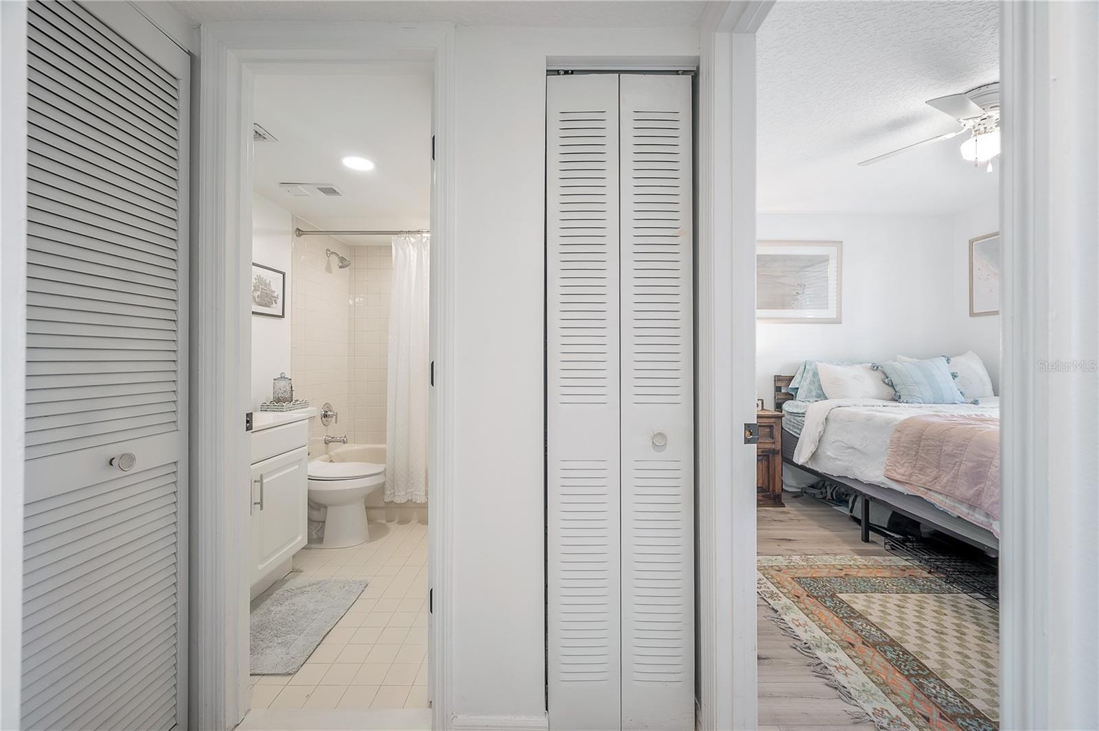 2424 W TAMPA BAY BLVD #M104, TAMPA, FL, 33607