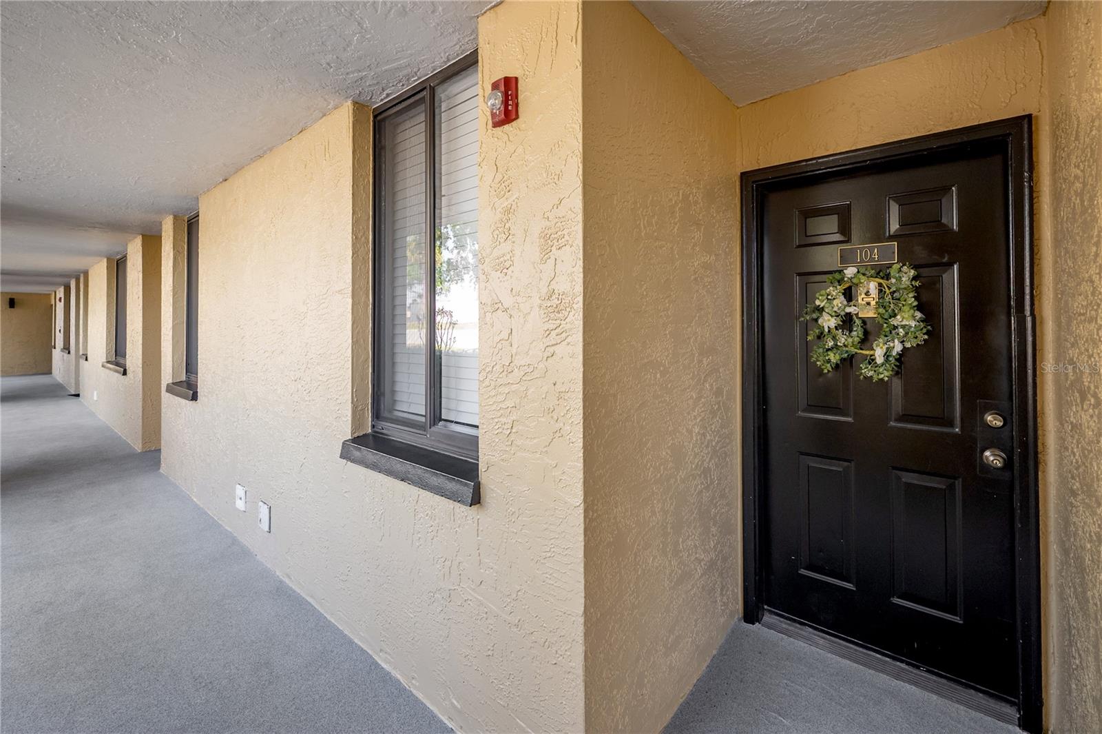 2424 W TAMPA BAY BLVD #M104, TAMPA, FL, 33607