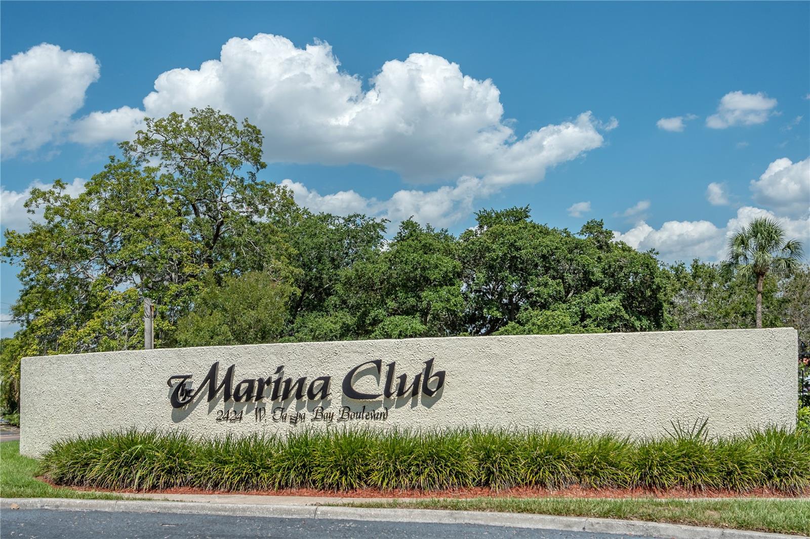 2424 W TAMPA BAY BLVD #M104, TAMPA, FL, 33607