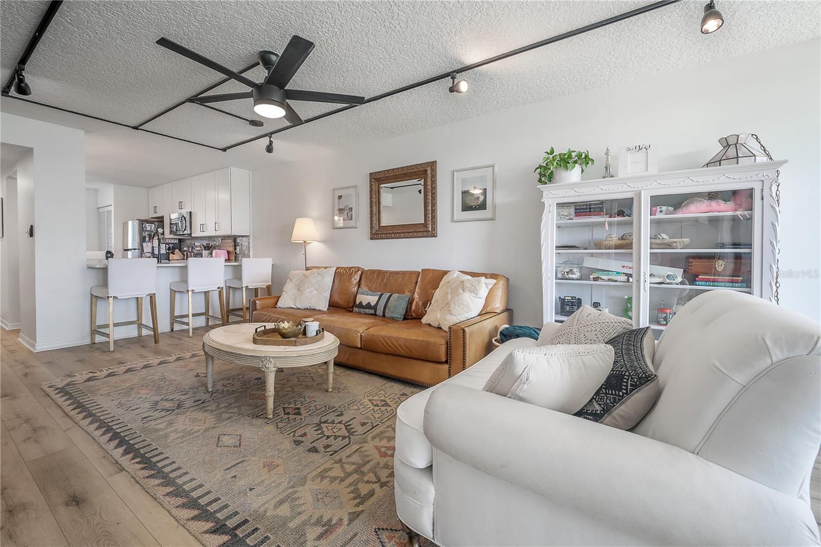 2424 W TAMPA BAY BLVD #M104, TAMPA, FL, 33607