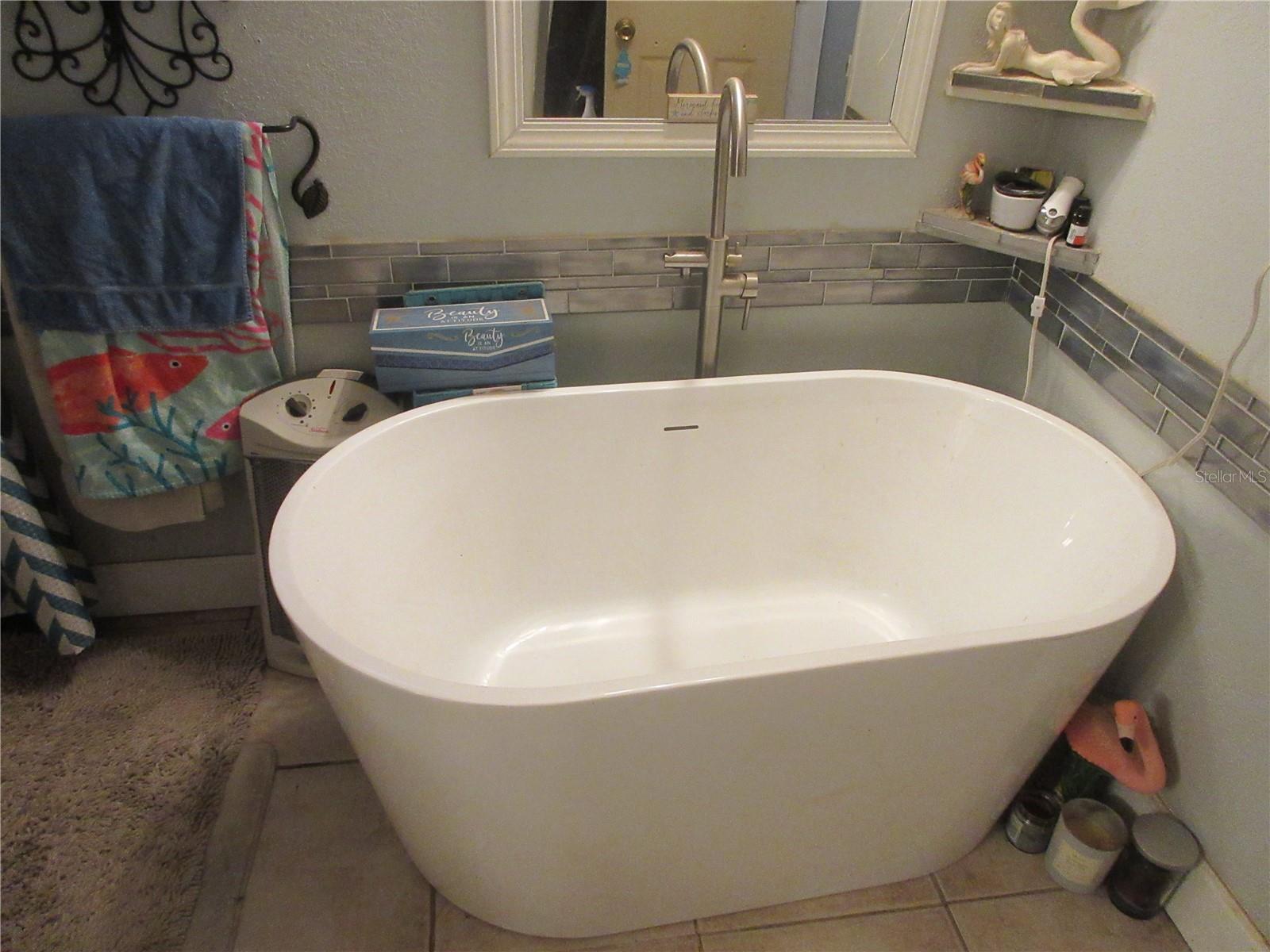 10055 E HIGHWAY 316, FORT MC COY, FL, 32134