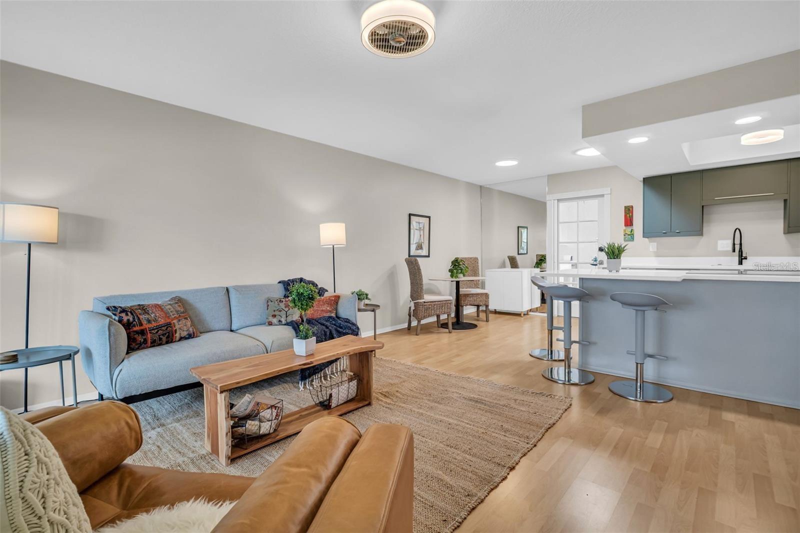 1227 QUEEN ANNE DR #C, PALM HARBOR, FL, 34684