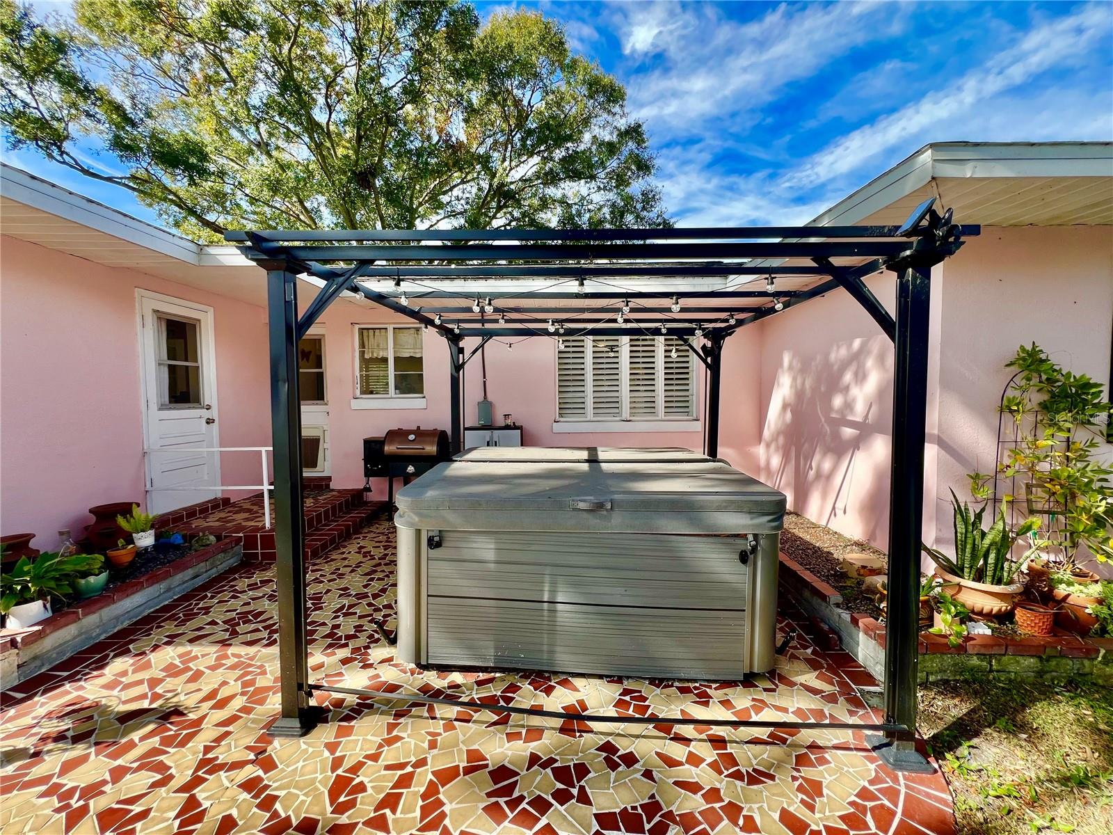 101 N CREST AVE, CLEARWATER, FL, 33755