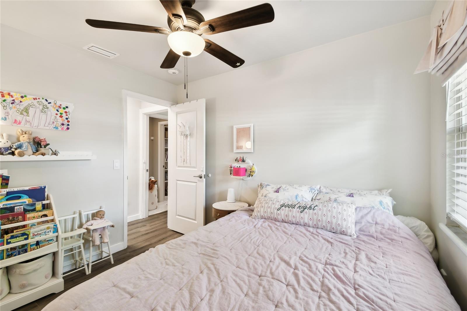 3202 W COACHMAN AVE, TAMPA, FL, 33611