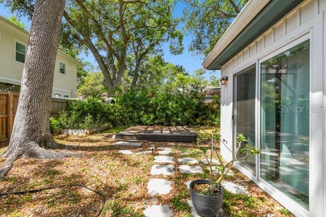 3202 W COACHMAN AVE, TAMPA, FL, 33611