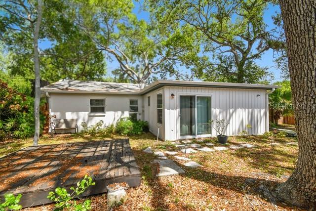 3202 W COACHMAN AVE, TAMPA, FL, 33611