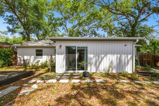 3202 W COACHMAN AVE, TAMPA, FL, 33611