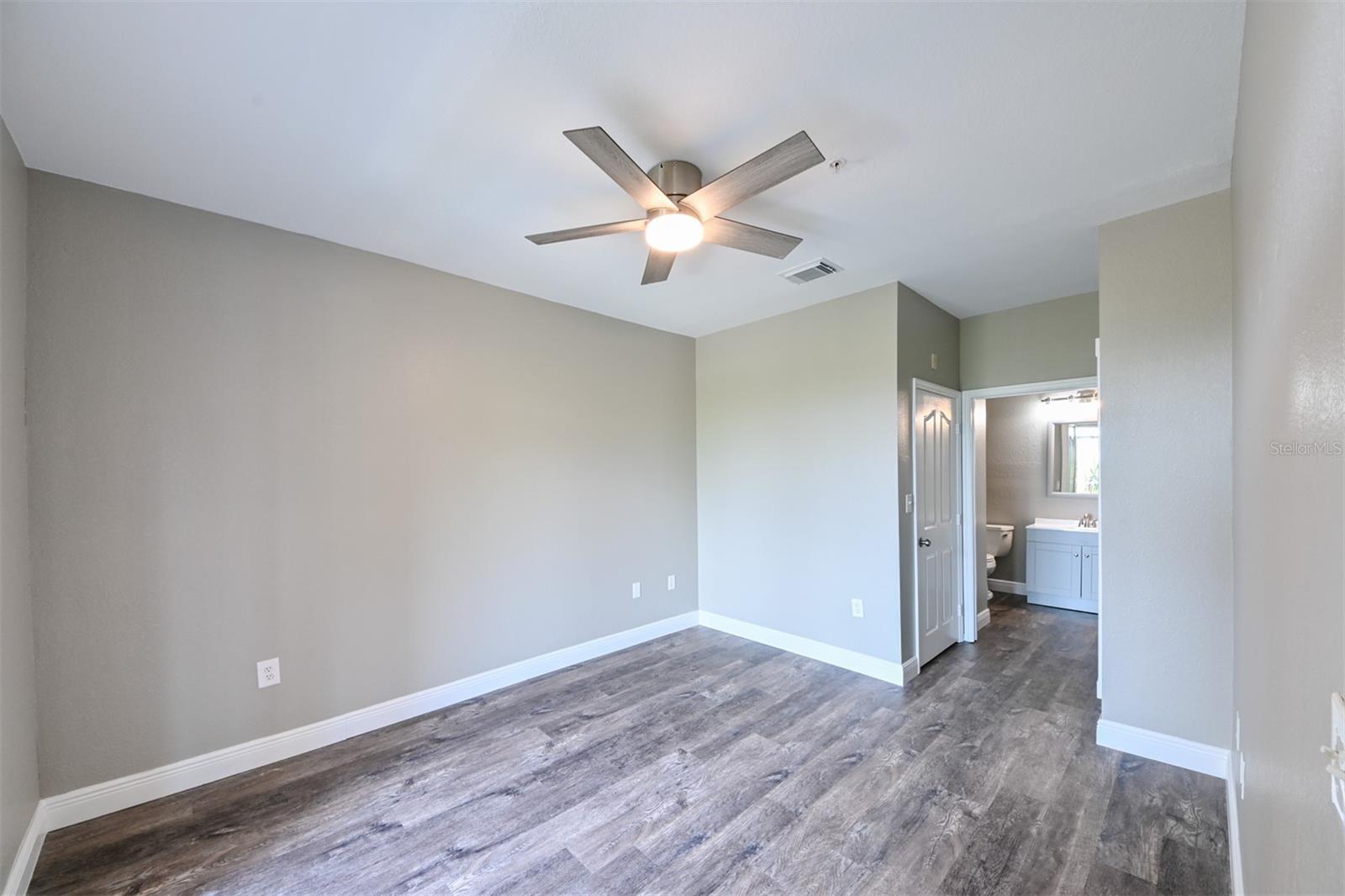 5000 CULBREATH KEY WAY #9-104, TAMPA, FL, 33611